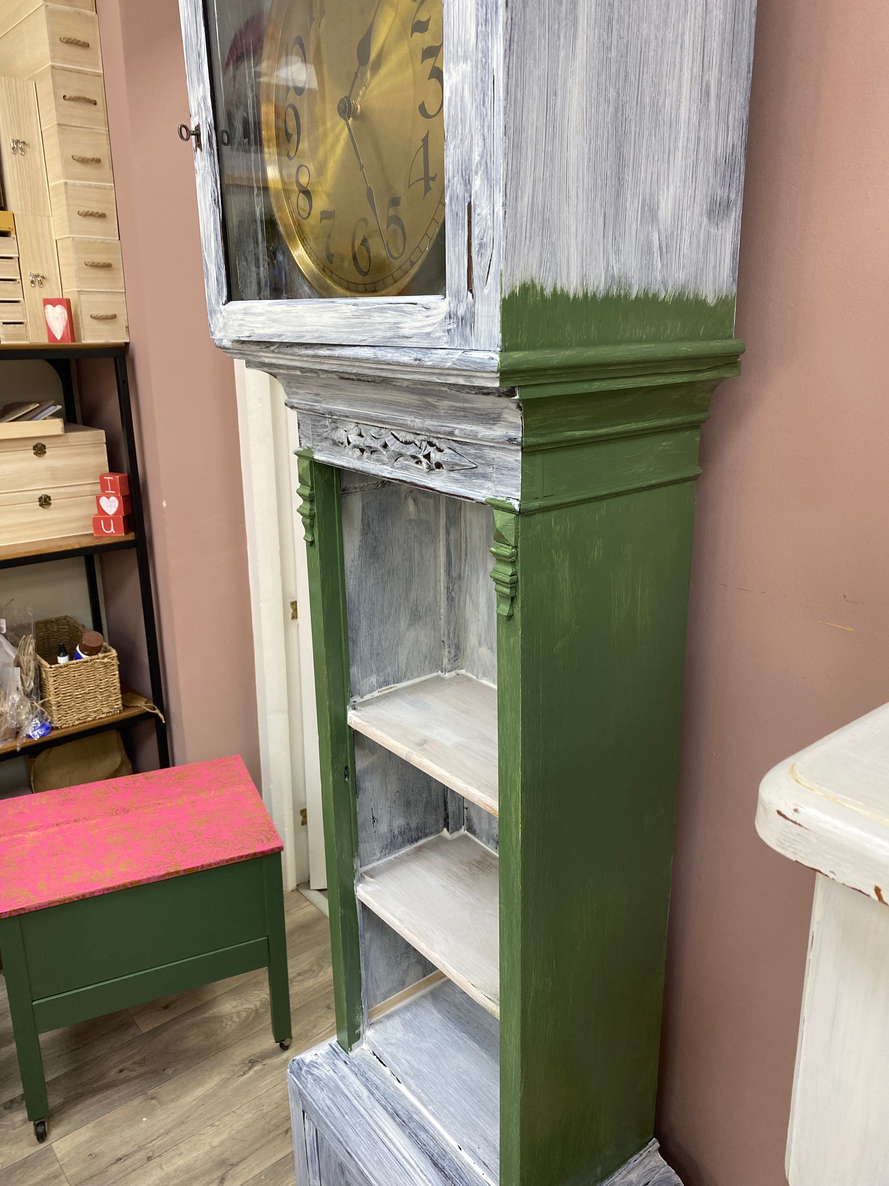 Furniture collection pending π